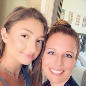 Meet your Posher, Chrissy